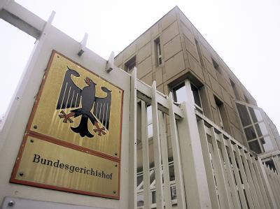 Eingangsbereich des Bundesgerichtshofs: Der BGH verurteilte einen Mann, für seine inzwischen verstorbene Mutter rückwirkend Sozialhilfe an die Stadt Gelsenkirchen zurückzubezahlen. Bundesgerichtshof