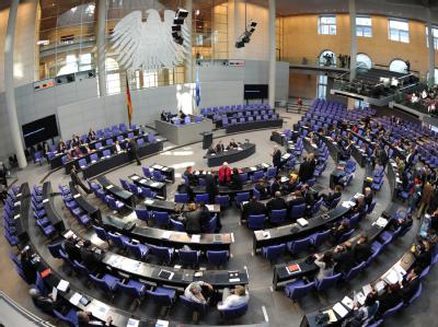 Der Verfassungsschutz überwacht eine ganze Reihe von Linke-Abgeordneten. Foto: Rainer Jensen / Archiv Bundestag