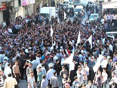 Protesthochburg Duma: Beobachter der Arabischen Liga haben dort auf Häuserdächern platzierte Heckenschützen gesehen. Foto: Syrian Arab News Agency (SANA)/ Archiv Protesthochburg Duma