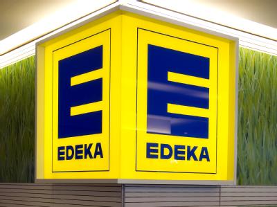 Die Lebensmittelkette Edeka ruft ruft Fleischwurst der Marke «Franken-Gut» wegen Verunreinigungen mit Metallteilen zurück. Foto: Christian Charisius Edeka