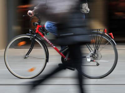 Bei einem Promillewert von 1,6 und höher ist Radfahren strafbar. Foto: Emily Wabitsch Radfahrer