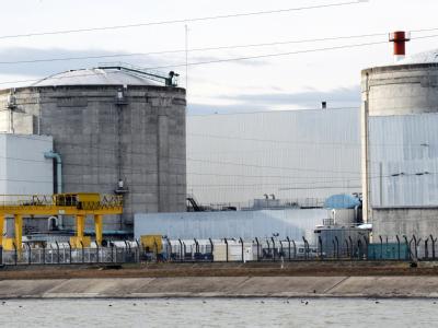 Die französische Atomanlage Fessenheim ist seit 1977 in Betrieb. Foto: Patrick Seeger/Archiv AKW Fessenheim in Frankreich