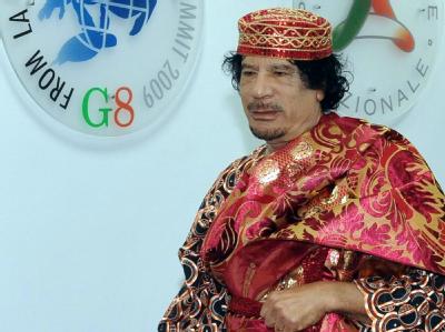 Der libysche Revolutionsführer Muammar al-Gaddafi auf dem G8-Gipfel. Muammar Gaddafi