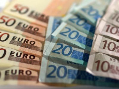 Erneut gestiegen: Am Ende des ersten Halbjahres 2011 lagen die Schulden der öffentlichen Haushalte bei über zwei Billionen Euro. (Symbolbild) Schulden der öffentlichen Haushalte erneut gestiegen