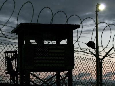 Der Koch, Fahrer und Leibwächter von Osama bin Laden, der seit 2002 im US-Gefangenenlagers Guantánamo inhaftiert war, ist verurteilt worden. (Archivbild) Guantanamo-Gefangenenlager