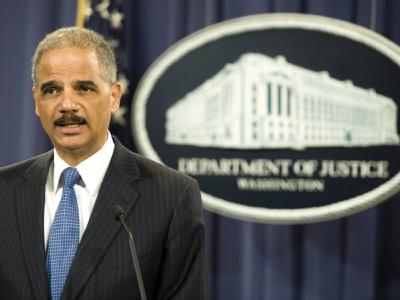 Die Republikaner im Kongress knöpfen sich Barack Obamas Justizminister vor. Eric Holder unterschlage Beweise für die Untersuchung einer missglückten Geheimoperation, lautet ihr Vorwurf. Foto: Shawn Thew US-Justizminister Eric Holder