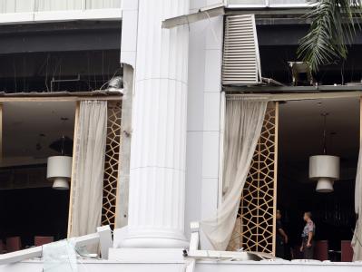 Mindestens neun Menschen sind bei den Anschlägen in der indonesischen Hauptstadt ums Leben gekommen. Bombenanschläge in Jakarta