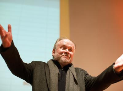 Joachim Paul, Spitzenkandidat der Piratenpartei für die Nordrhein-Westfalen-Wahl, will für seine Arbeit bezahlt werden. Foto: Rolf Vennenbernd Joachim Paul