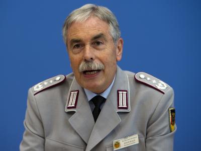 Der Vorsitzende des Deutschen Bundeswehrverbandes, Oberst Ulrich Kirsch, glaubt nicht an ein Ende des Kampfeinsatzes 2014. Foto: Arno Burgi/ Archiv Ulrich Kirsch