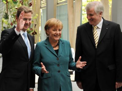 Die Chefs der Delegationen von CDU, CSU und FDP treffen sich zur Koalitionsverhandlung in Berlin. (Archivbild) Koalitionsverhandlungen in Berlin