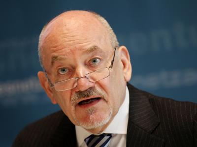 Matthias Kurth betont die Bedeutung des Netzausbaus für Deutschland. (Archiv) Matthias Kurth