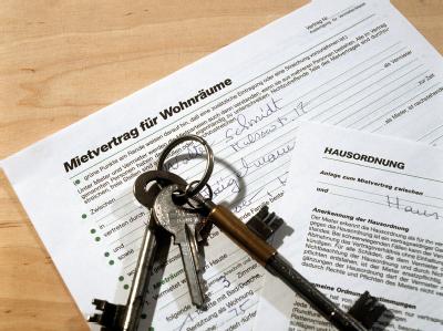 Die 39 Millionen Mieter in Deutschland sollen sich nicht mehr so einfach wie bisher gegen eine energiesparende Sanierung ihrer Wohnung sperren können. Foto: Dieter Assmann/Archiv Mietvertrag