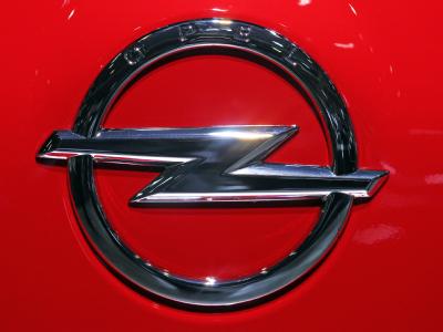 GM will Opel ohne Staatshilfen sanieren. Alle Anträge auf staatliche Bürgschaften in Europa wurden zurückgezogen. Opel-Logo