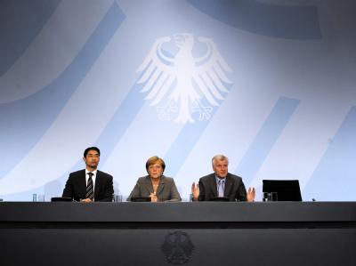 Hat laut einer Umfrage aufgeholt: Die schwarz-gelbe Regierungskoalition. Foto: Maurizio Gambarini Spitzen der schwarz-gelben Koalition