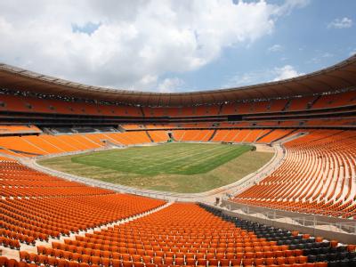 Eröffnungsspiel und Finale werden im Soccer-City-Stadion von Johannesburg ausgespielt. Soccer-City-Stadion Johannesburg