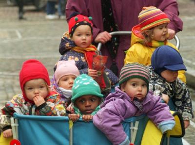 Immer mehr Kinder werden von Tagesmüttern betreut. (Archivbild) Noch nie so viele Kinder bei Tagesmüttern