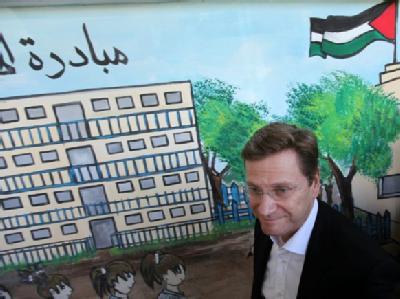 Bundesaußenminister Guido Westerwelle fordert eine Aufhebung der seit vier Jahren andauernden israelischen Blockade des Gazastreifens. Westerwelle in Gaza
