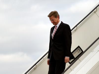 Bundesaußenminister Guido Westerwelle auf Reisen: Dieses Mal geht es nach Algerien, Libyen und Tunesien. Foto: Arno Burgi/ Archiv Guido Westerwelle