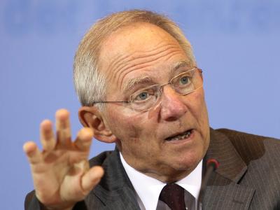 Die spanische Regierung entscheidet aus Sicht von Bundesfinanzminister Schäuble autonom, ob sich das Land in der Schuldenkrise unter den europäischen Rettungsschirm begibt. Foto: Wolfgang Kumm / Archiv Schäuble