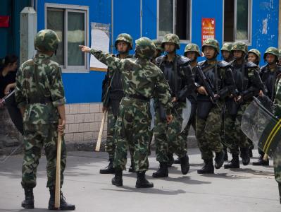 In der Provinzhauptstadt Ürümqi und anderen Teilen Xinjiangs wurden hunderte Menschen festgenommen. Xinjiang