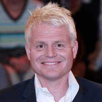 Der TV-Star hat um zwei weitere Jahre verlängert und wird die Samstagabend-Show auch 2020 und 2021 moderieren. Guido Cantz