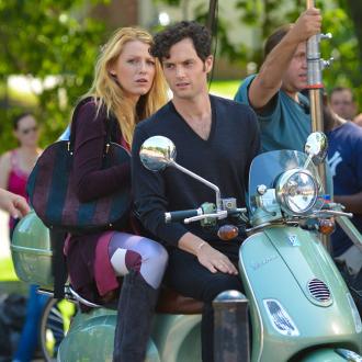 'Gossip Girl' kehrt bald als Streaming-Format auf die Bildschirme zurück. Blake Lively und Penn Badgley am Ser von 'Gossip Girl'