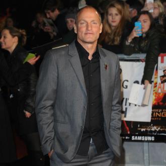 Der Schauspieler wird in dem Thriller 'Kate' eine Rolle übernehmen. Die Dreharbeiten fangen noch in diesem Jahr an. Woody Harrelson