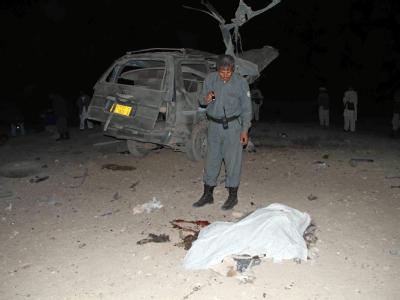 Der Afghanistan-Krieg geht mittlerweile in sein zehntes Jahr. Bei zahllosen Anschlägen werden immer wieder Zivilisten getötet. (Archivbild vom 23. November 2010) Anschlag in Herat