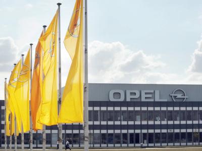 In der belgischen Hafenstadt Antwerpen wird mit rund 2580 Beschäftigten der Opel Astra produziert. Opel-Antwerpen