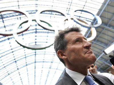 OK-Chef Sebastian Coe. Nach den besorgniserregenden Zwischenfällen nicht nur in Londoner Problemvierteln kommt das Olympia-Sicherheitskonzept noch einmal auf den Prüfstand. Sebastian Coe