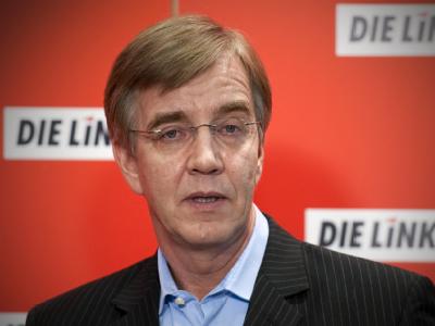 Neben Parteichefin Gesine Lötzsch hat Vize-Fraktionschef Dietmar Bartsch erklärt, für den Parteivorsitz antreten zu wollen. Foto: Robert Schlesinger/Archiv Dietmar Bartsch