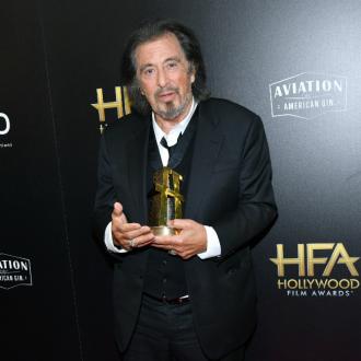 Der Hollywood-Star ''fühlt sich gut'' nach ganzen 27 Jahren wieder für den begehrten Goldjungen nominiert zu sein. 1993 durfte er den begehrten Preis mit nach hause nehmen. Al Pacino