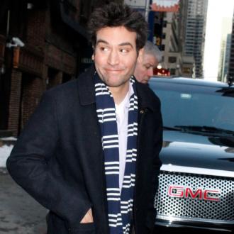 Der 'How I Met Your Mother'-Schauspieler hat eine Rolle bei 'Grey's Anatomy' ergattert. Er wird dabei auch auf Hauptcharakter Meredith treffen. Josh Radnor