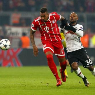 Der Nationalspieler überraschte Nachwuchskicker. Dabei teilte er wertvolle Ratschläge und hielt eine ganz besondere Überraschung parat. Jérôme Boateng