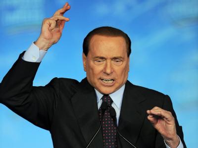 Italiens Regierungschef Silvio Berlusconi will ein umstrittenes Sparpaket durchdrücken. (Archivbild) Silvio Berlusconi