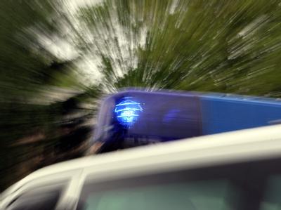 Keine Geiselnahme: Der Einsatz in Solingen ist beendet. Foto: Marcus Führer (Symbol) Polizei