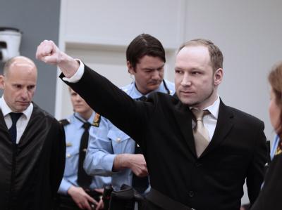 Die Norweger erwarten schockierende Aussagen von Anders Behring Breivik. Foto: Heiko Junge Anders Behring Breivik vor Gericht