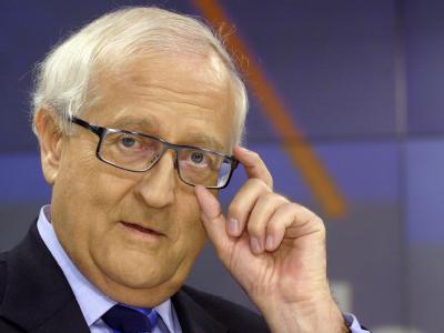 FDP-Fraktionschef Rainer Brüderle würde auch über eine Absenkung des Soli mit sich reden lassen. Archivfoto: Karlheinz Schindler, dpa Rainer Brüderle