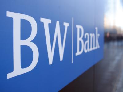 Eine wachsende Zahl von Anzeigen gegen die BW-Bank wegen der Kreditvergabe an Bundespräsident Christian Wulff beschäftigt die Stuttgarter Staatsanwaltschaft. Foto: Michele Danze/Archiv BW-Bank