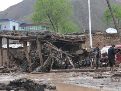 Bei dem heftigen Unwetter im Nordwesten Chinas sind 37 Menschen ums Leben gekommen. Foto: dpa Unwetter