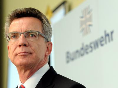 «Die Entscheidung darüber liegt bei ihm»: Bundesverteidigungsminister Thomas de Maizière. Archivfoto: Maurizio Gambarini De Maizière