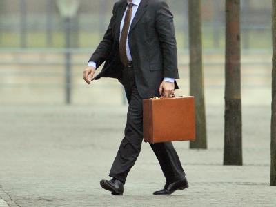 Auf dem Weg zur Arbeit: Immer mehr Menschen in Deutschland sind mit ihrem Job unzufrieden. Ins Büro