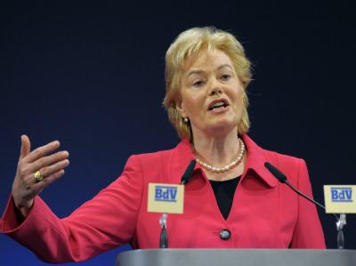 Der Bund der Vertriebenen (BdV) will seine Präsidentin Erika Steinbach trotz Kritik für den Stiftungsrat der Vertriebenen-Gedenkstätte nominieren. Erika Steinbach