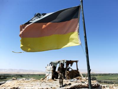 Bundeswehr-Wachtposten nahe Kundus. Archivfoto: Maurizio Gambarini Deutsche Soldaten in Afghanistan