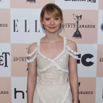 Mia Wasikowska Befreiende Nacktszene