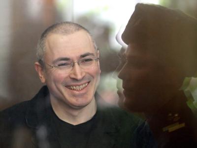Putin-Kritiker Chodorkowski sitzt noch bis 2011 eine achtjährige Haftstrafe wegen Steuerbetrugs ab. Michail Chodorkowski