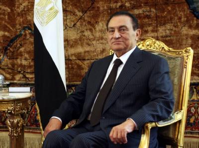 Schätzungen zufolge hat die Familie Mubarak ein Vermögen von über 40 Milliarden Dollar angehäuft. (Archivbild) Husni Mubarak