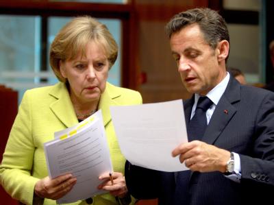 Angela Merkel und Frankreichs Präsident Sarkozy beim EU-Gipfel zur Bankenkrise am 19. Juni 2009. EU-Gipfel zur Bankenkrise