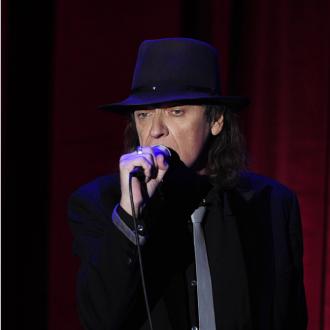Der deutsche Punkrocker verbrachte seine frühen Jahre größtenteils in Hamburg. Dort ließ er sich auch von der Schwulenszene inspirieren. Udo Lindenberg