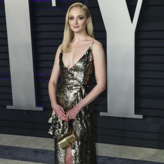 Die Schauspielerin sehnt sich nach den Dreharbeiten der Show zurück. Sogar die strengen Gerüche am Set vermisst sie. Sophie Turner